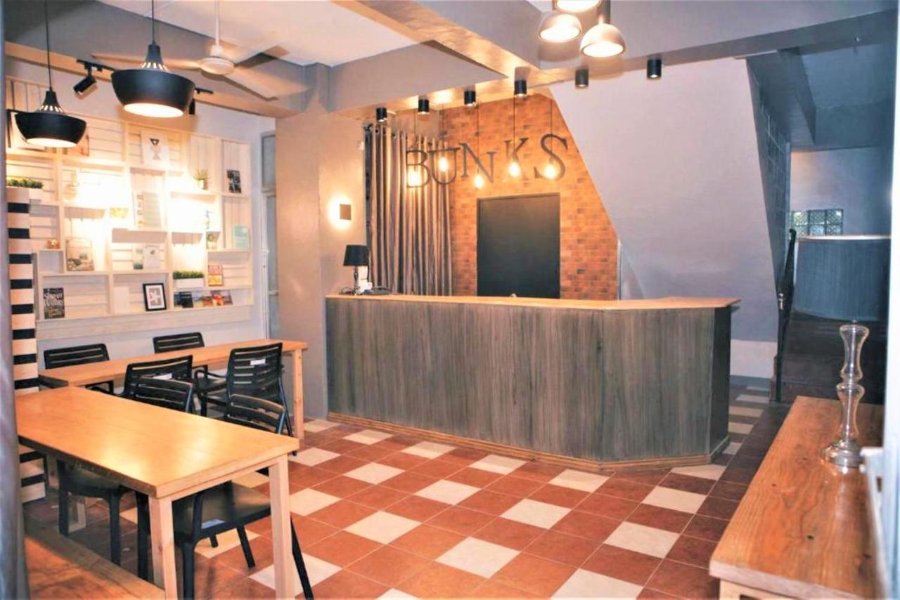 Bunks Hostel (Adults Only) Cebu Exterior photo